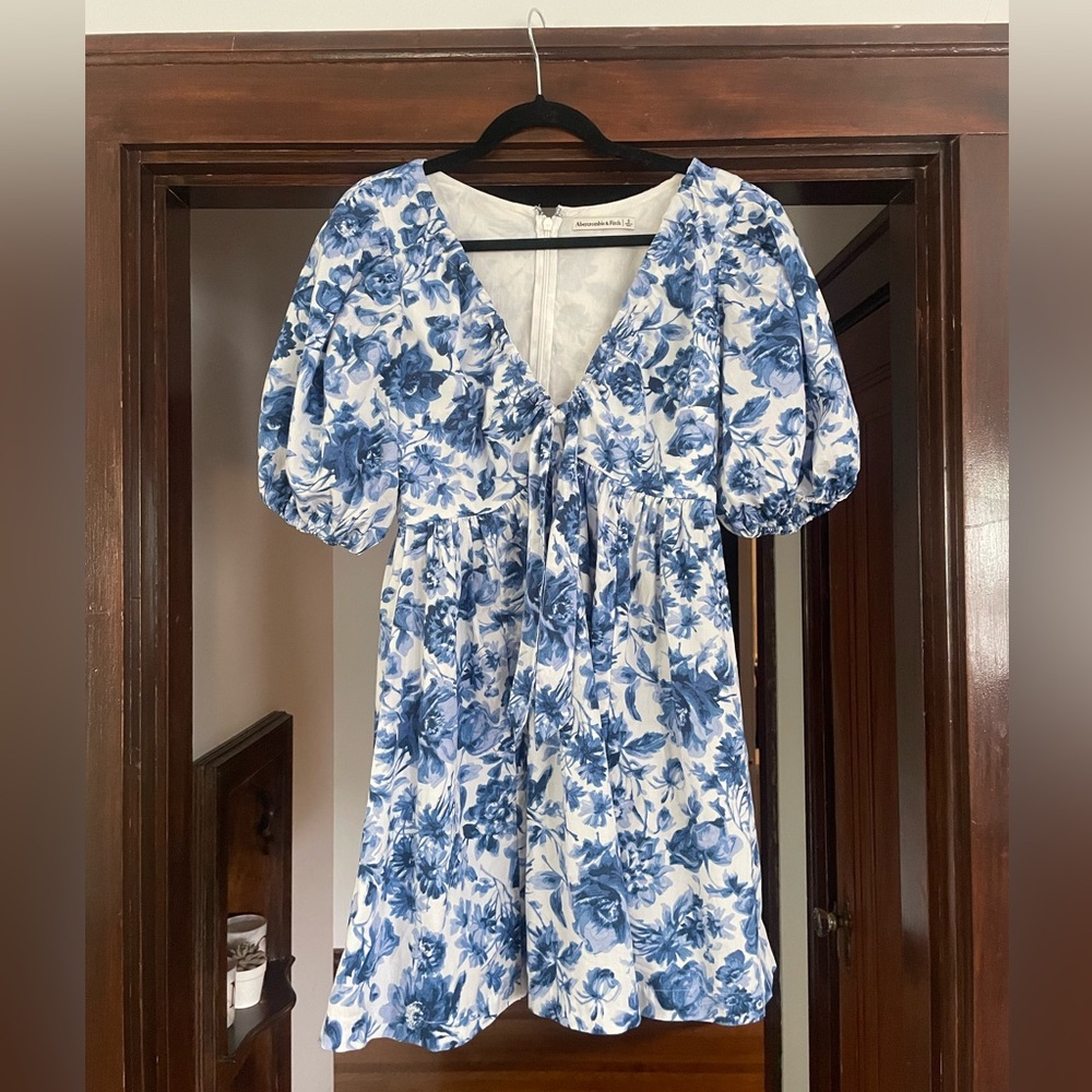 Abercrombie & Fitch Blue Floral Mini Dress with Puff Sleeves